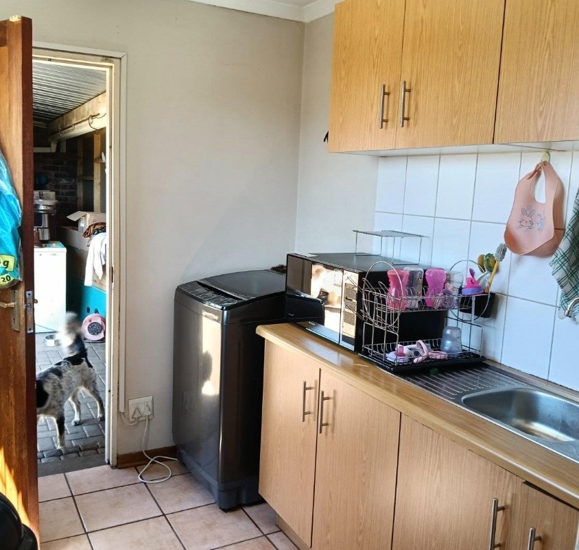 3 Bedroom Property for Sale in Langenhovenpark Free State